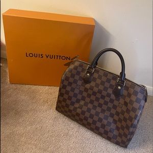 Louis Vuitton Speedy 30